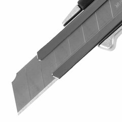 Нож канцелярский 18 мм BRAUBERG &laquo;Metallic&raquo;, роликовый фиксатор, резиновые вставки, металл, 237159
